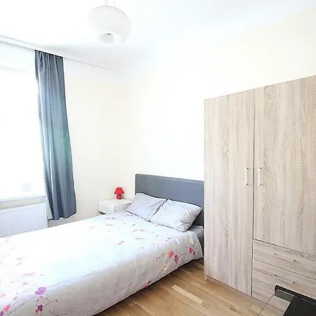 City Center Lacplesa Appartement *